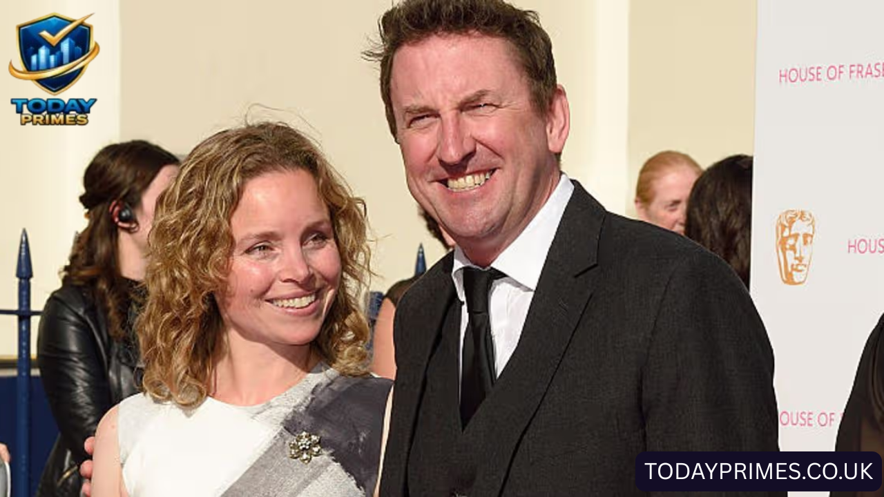 Lee Mack Wife Blind